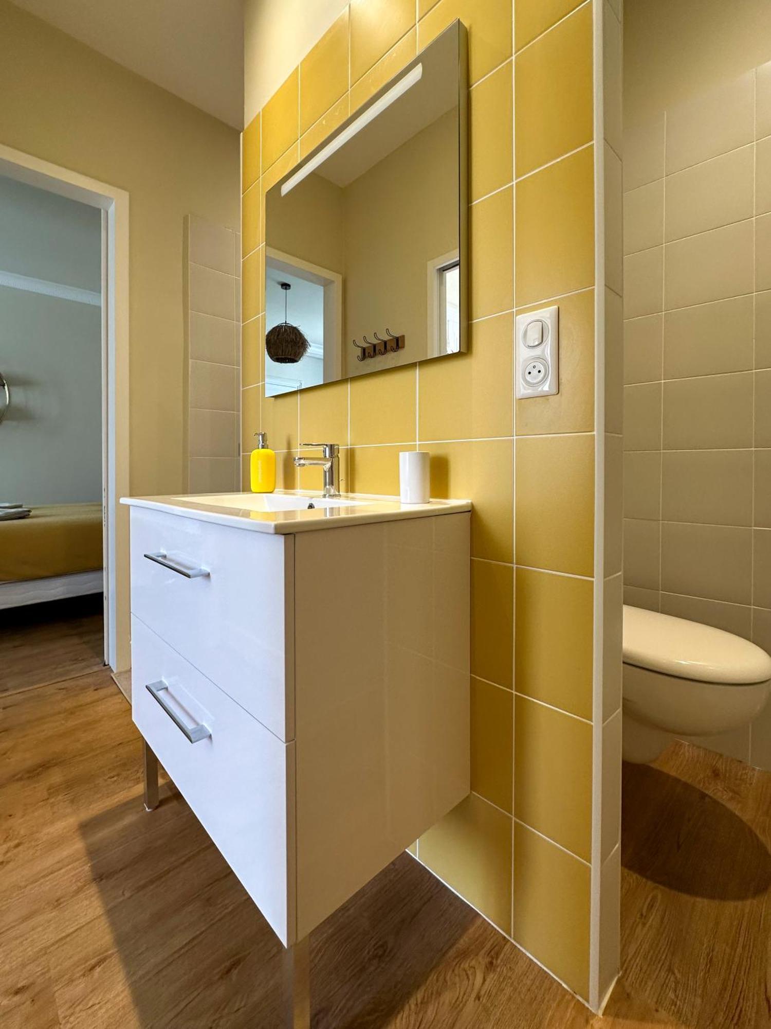 Nouvelle Vague Hotel Fouras Bilik gambar